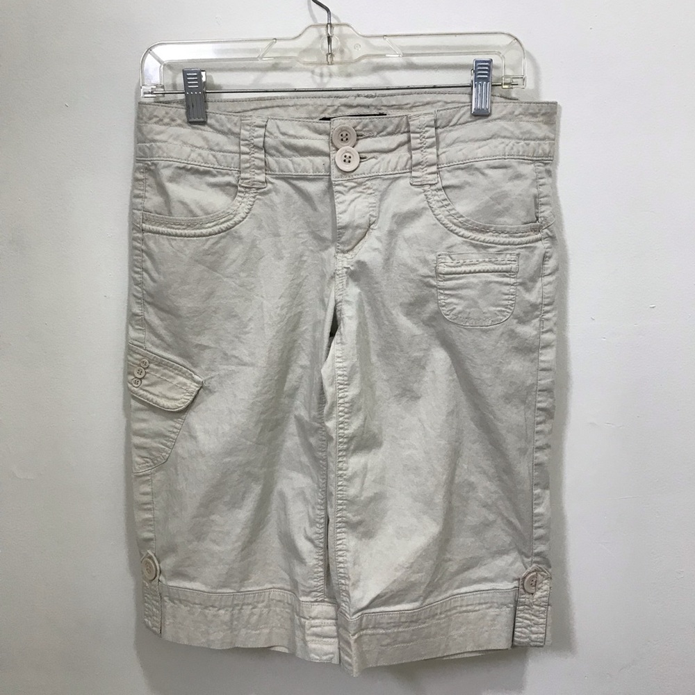 Women’s Casual Beige Cargo Shorts